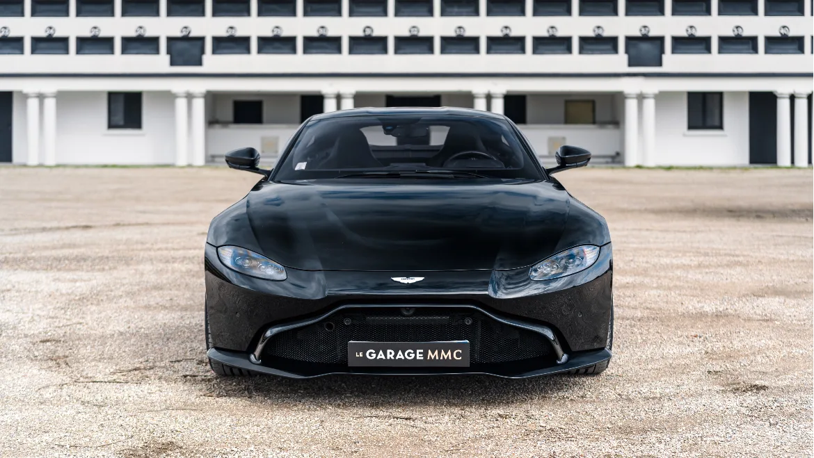 Aston Martin V8 Vantage II